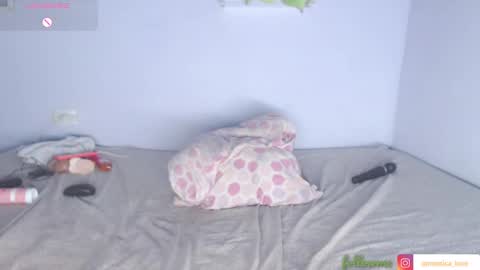 orihime_love online show from 9, 2, 2025