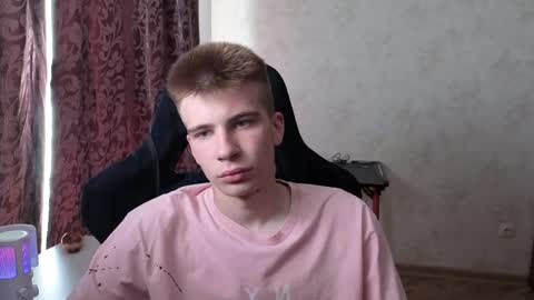 Snapshot of oscar_21_cm chatting on 12, 5, 2026 good boy online show from 12, 5, 2026