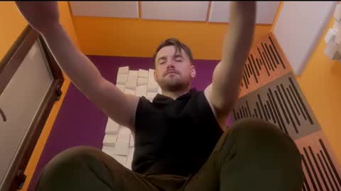 Oscar Steel Savage online show from 25, 2, 2025