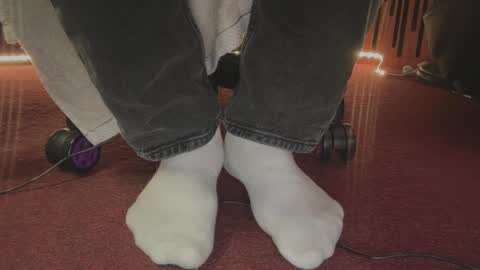 Oscar Steel Savage online show from 5, 3, 2025