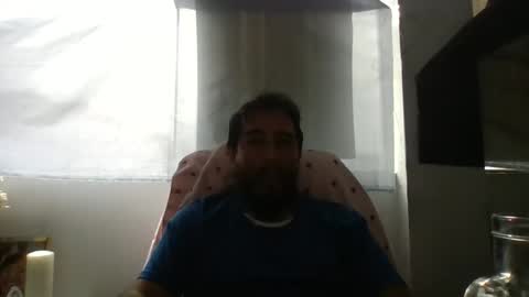 Snapshot of oscaryn_martell chatting on 1, 2, 2026 oscaryn_martell online show from 1, 2, 2026