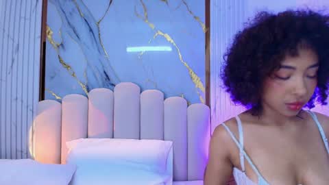 Oshun  online show from 4, 2, 2025