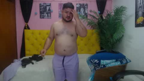 Snapshot of oso_gael chatting on 26, 2, 2025 Bear Gael online show from 26, 2, 2025