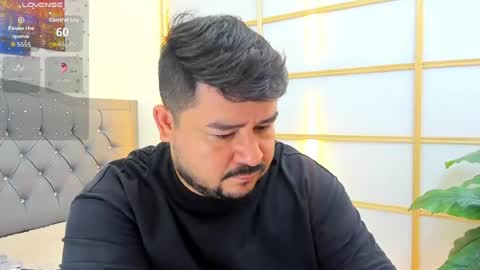 Snapshot of oso_gael chatting on 26, 7, 2026 Bear Gael online show from 26, 7, 2026