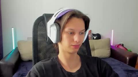 Ostin online show from 3, 3, 2026