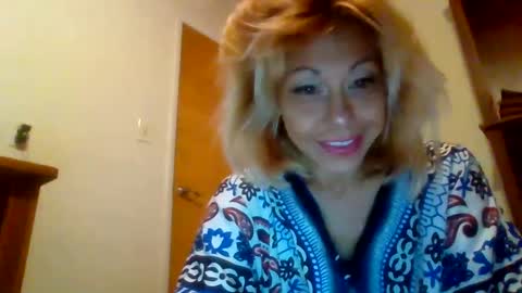 Snapshot of otherroomladycc chatting on 13, 9, 2025 otherroomladycc online show from 13, 9, 2025