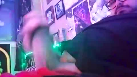 outlaw304 online show from 2, 12, 2024