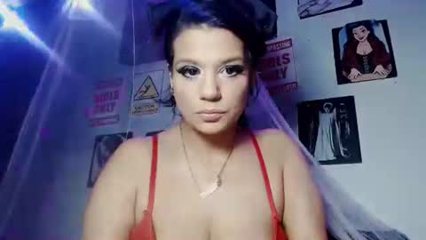 Snapshot of ovmilf chatting on 16, 4, 2026 ovmilf online show from 16, 4, 2026