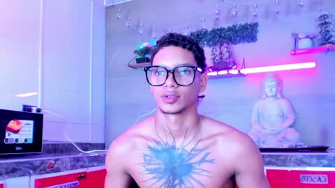 Snapshot of owen_blaze3 chatting on 25, 5, 2026 owen blaze online show from 25, 5, 2026