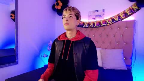 Snapshot of ozorio_dany chatting on 19, 10, 2025 Dany Ozorio online show from 19, 10, 2025