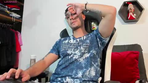 Snapshot of p_jhon chatting on 10, 12, 2024 P online show from 10, 12, 2024