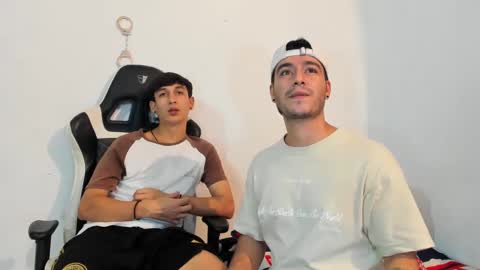 Snapshot of p_jhon chatting on 23, 2, 2025 P online show from 23, 2, 2025