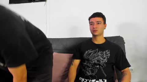 Snapshot of p_jhon chatting on 4, 4, 2026 P online show from 4, 4, 2026