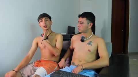 Snapshot of p_jhon chatting on 17, 5, 2026 P online show from 17, 5, 2026