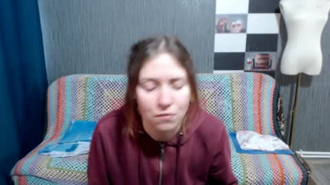 Ella online show from 9, 4, 2026