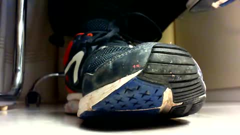 Snapshot of pablomenesssl chatting on 1, 1, 2025 Pablo Meness online show from 1, 1, 2025