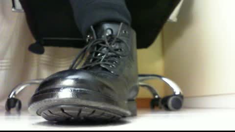 Snapshot of pablomenesssl chatting on 8, 1, 2025 Pablo Meness online show from 8, 1, 2025