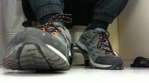 Snapshot of pablomenesssl chatting on 2, 2, 2025 Pablo Meness online show from 2, 2, 2025