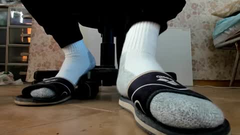 Snapshot of pablomenesssl chatting on 7, 11, 2025 Pablo Meness online show from 7, 11, 2025