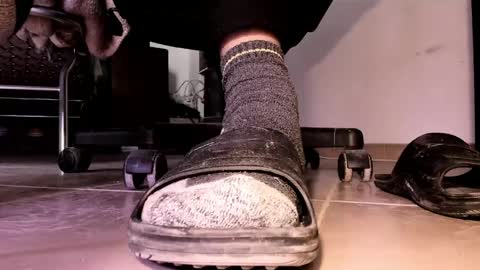Snapshot of pablomenesssl chatting on 8, 5, 2026 Pablo Meness online show from 8, 5, 2026