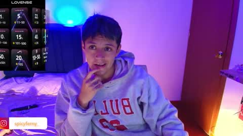 Fernanda online show from 15, 12, 2025