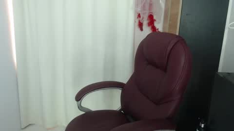paiper online show from 3, 6, 2026
