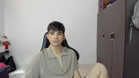 pakun_ online show from 10, 12, 2024