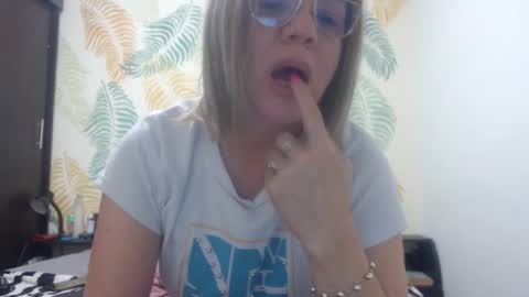 paloma online show from 17, 9, 2025