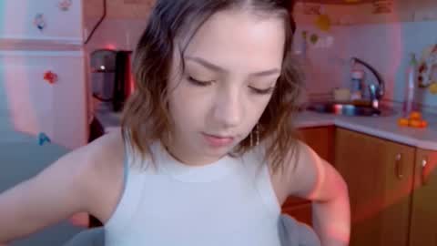 Snapshot of pambeeslyy chatting on 1, 2, 2026 Pam online show from 1, 2, 2026