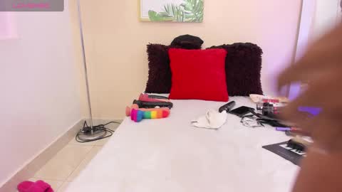 Snapshot of pameela_brown1 chatting on 25, 2, 2025 Pamela online show from 25, 2, 2025