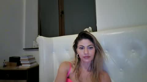 Snapshot of pamela051087 chatting on 18, 4, 2026 Pamela051087 online show from 18, 4, 2026