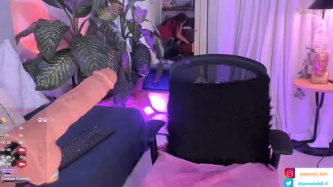 Snapshot of pamela_doll3 chatting on 6, 3, 2025 pamela online show from 6, 3, 2025