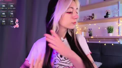 Snapshot of pamelaryant chatting on 25, 4, 2026 Diana online show from 25, 4, 2026