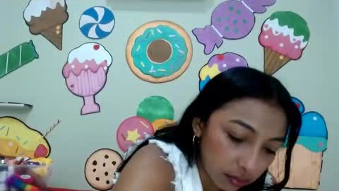 Snapshot of pamelaskiny20 chatting on 6, 5, 2026 pamelaskiny20 online show from 6, 5, 2026