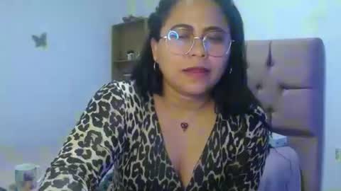 pamelitamartin online show from 22, 10, 2025