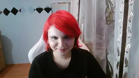 Snapshot of pamilatennyson chatting on 18, 6, 2026 Flora online show from 18, 6, 2026