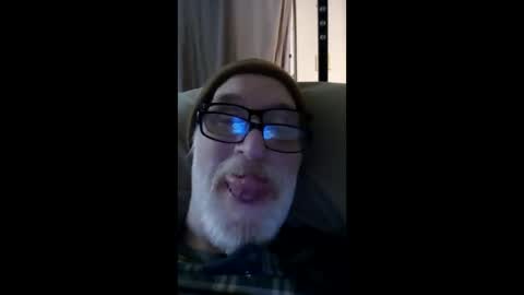 Snapshot of pandaman421787009 chatting on 15, 5, 2026 pandaman421787009 online show from 15, 5, 2026