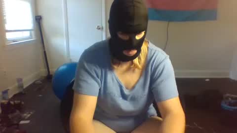 Snapshot of panmeow1995 chatting on 21, 4, 2026 Puppyslut online show from 21, 4, 2026