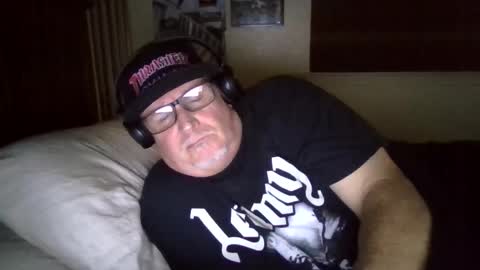 Snapshot of panos678442 chatting on 18, 5, 2026 panos online show from 18, 5, 2026