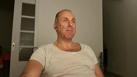 Snapshot of pansak1973 chatting on 22, 11, 2025 pansak1973 online show from 22, 11, 2025