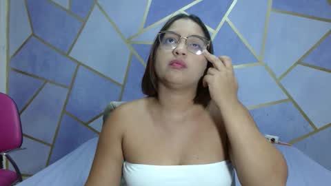 Snapshot of paola23anal chatting on 1, 2, 2026 Paola Stone online show from 1, 2, 2026