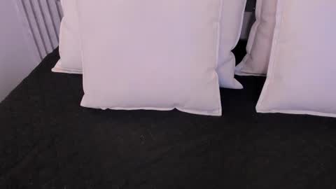    online show from 21, 2, 2025