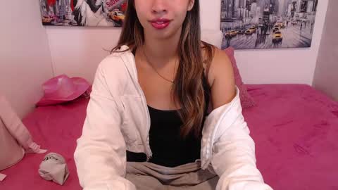Snapshot of paolabotero chatting on 27, 5, 2026 Paola online show from 27, 5, 2026