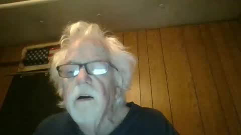 Snapshot of papajb70 chatting on 3, 2, 2026 papajb70 online show from 3, 2, 2026