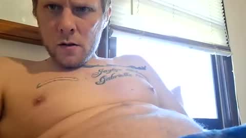 papapfouts online show from 7, 4, 2026