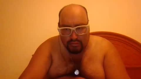 Snapshot of papi_adiel4 chatting on 14, 12, 2025 papi_adiel4 online show from 14, 12, 2025