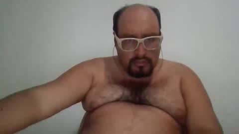 Snapshot of papi_adiel4 chatting on 8, 3, 2026 papi_adiel4 online show from 8, 3, 2026