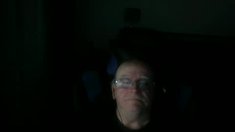 Snapshot of papilly chatting on 9, 4, 2026 papilly online show from 9, 4, 2026