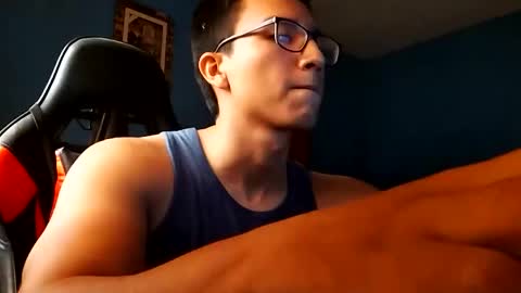 Snapshot of papuh2007 chatting on 2, 2, 2026 papuh2007 online show from 2, 2, 2026