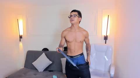 Ryan And Casper online show from 16, 9, 2025